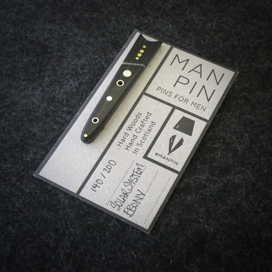 MAN PIN - SOLAR SYSTEM COLLECTION 140/200